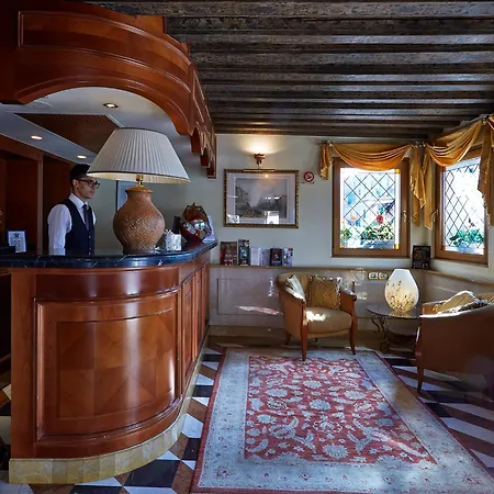 Antiche Figure Hotel Venezia