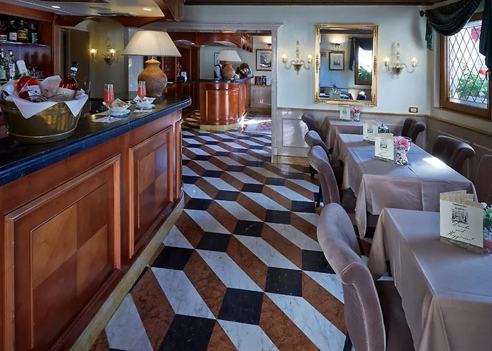 Antiche Figure Hotel Venedig