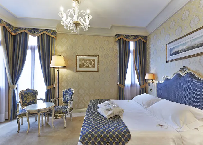 Hotel Antiche Figure