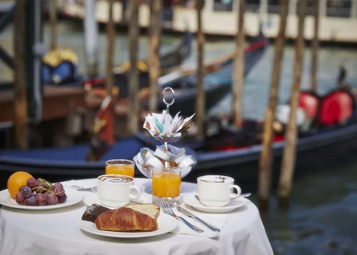 Antiche Figure Hotel Venedig