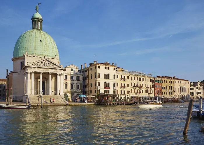 Antiche Figure Hotel