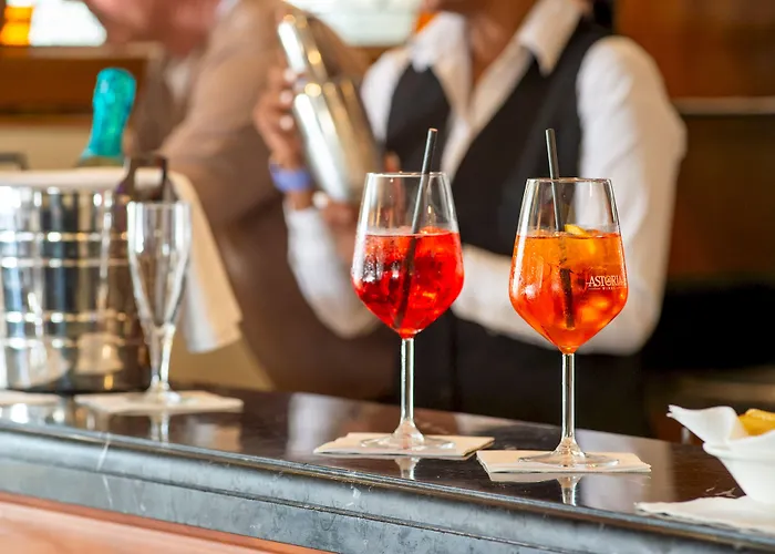 Hotel Antiche Figure 3*