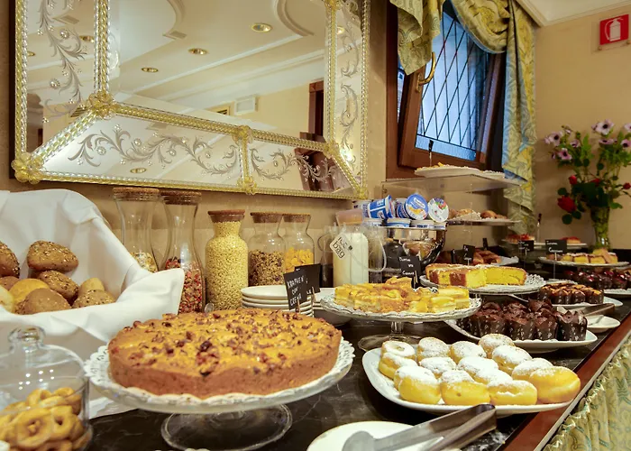 Hotel Antiche Figure