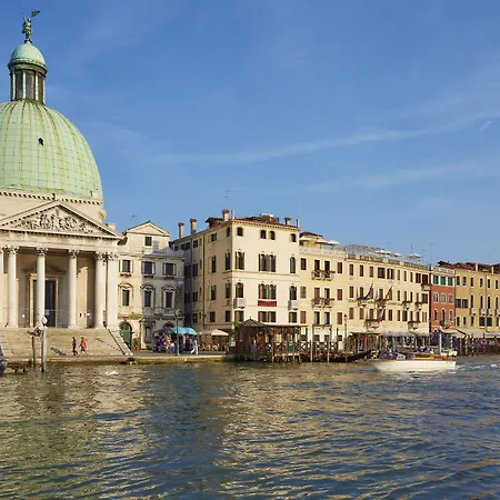 Antiche Figure Hotel