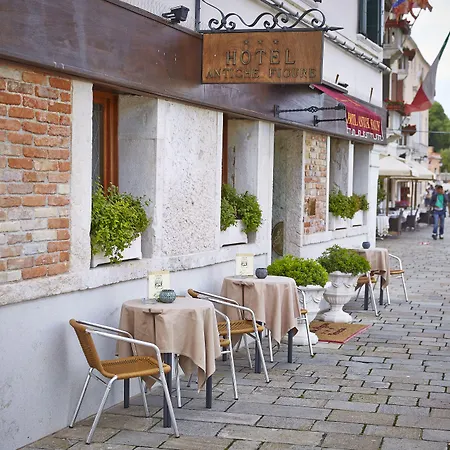 Antiche Figure 3* Benátky