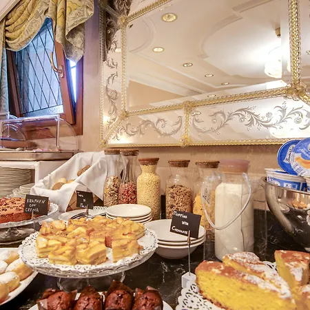 Hotel Antiche Figure Benátky