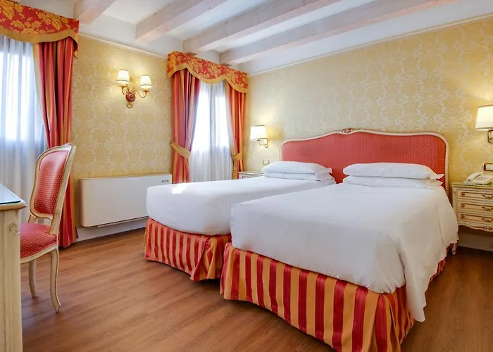 Antiche Figure Velence