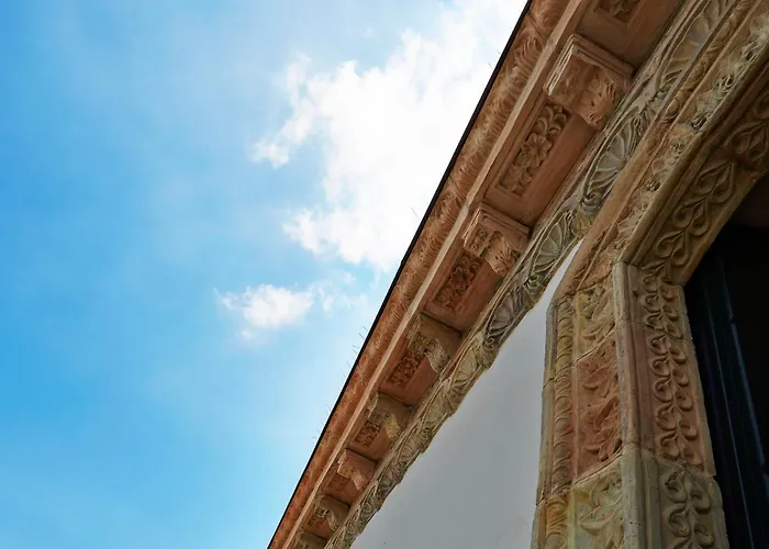 מלון Antiche Figure 3*