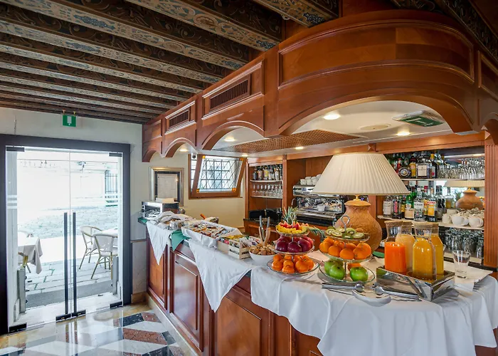 安蒂奇费格酒店 3*